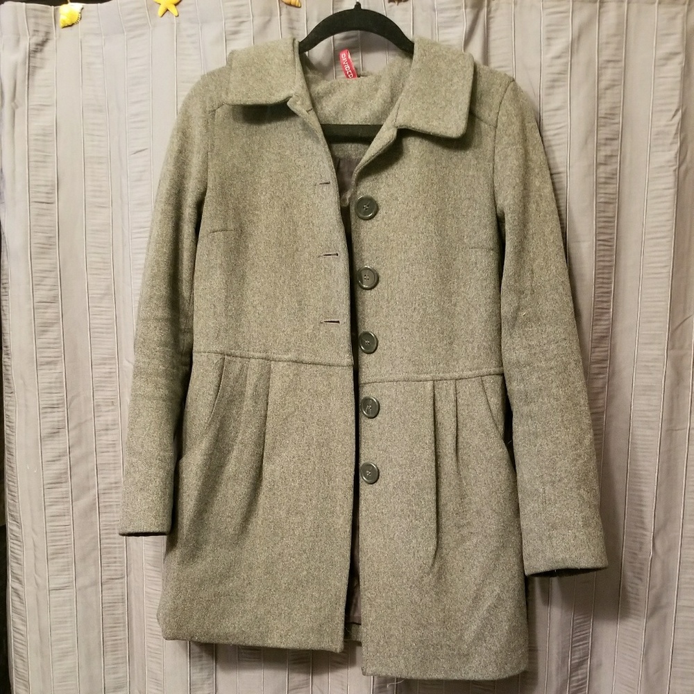 Feminine H & M Pea Coat